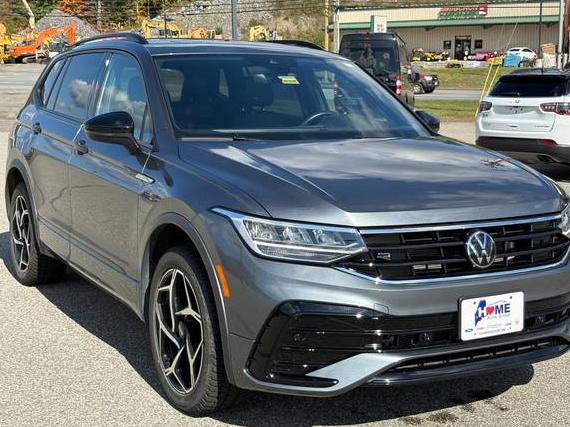 VOLKSWAGEN TIGUAN 4MOTION 2024 3VV8B7AX1RM055294 image